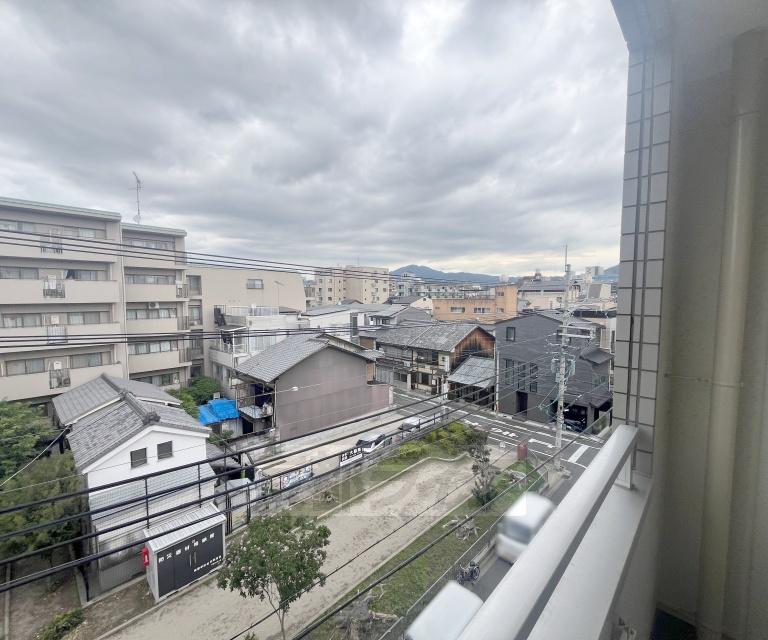 フロントパーク