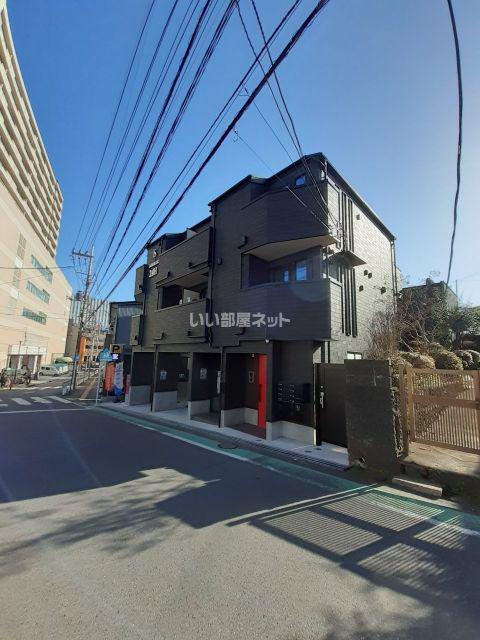 相鉄本線 二俣川駅 徒歩4分 3階建 築3年