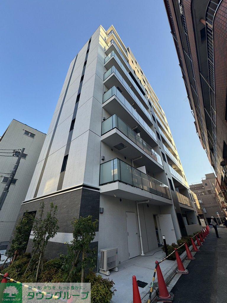 ドゥーエ日暮里III