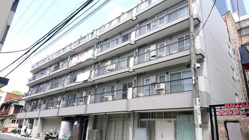 麻布狸穴ナショナルコート