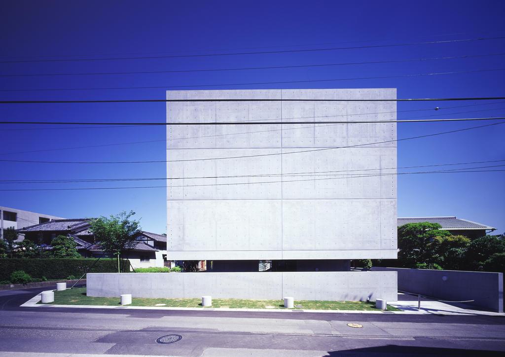 S-COURT
