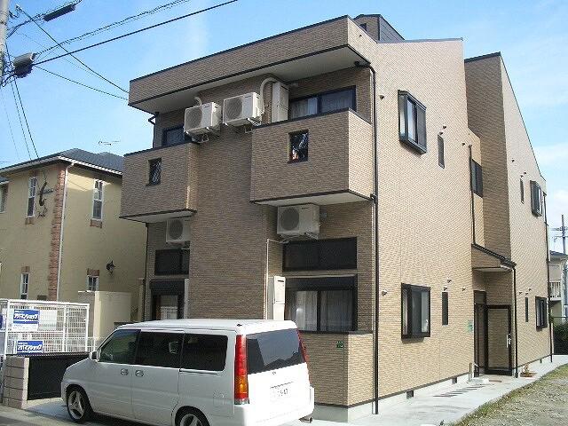 ピュア箱崎東参番館(1K/1階)