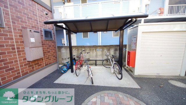 ウールクロッシェB
