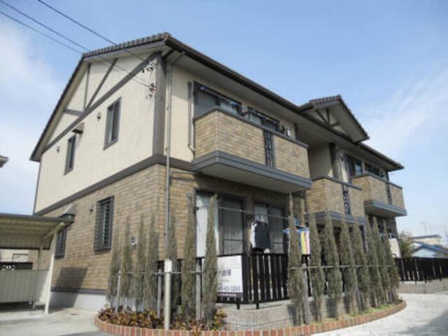 @ハウス