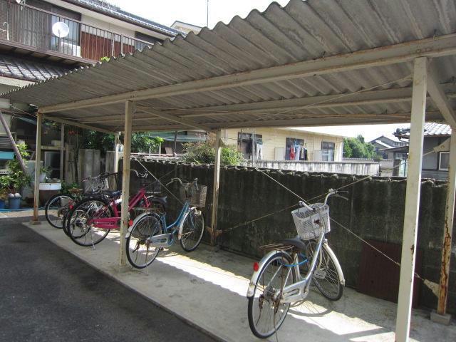 三栄マンション