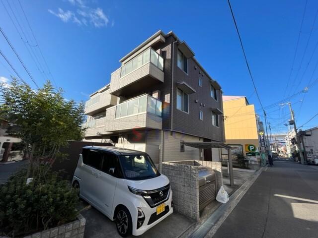 シャーメゾン蛍池 フロントオブステーション