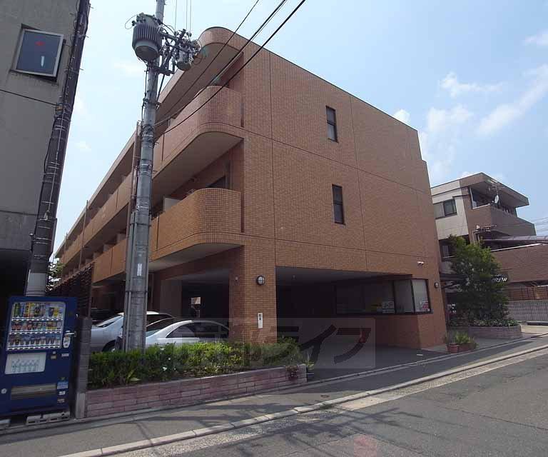 阪急京都線 西京極駅 徒歩3分 3階建 築25年