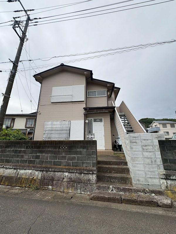 伊奈アパート