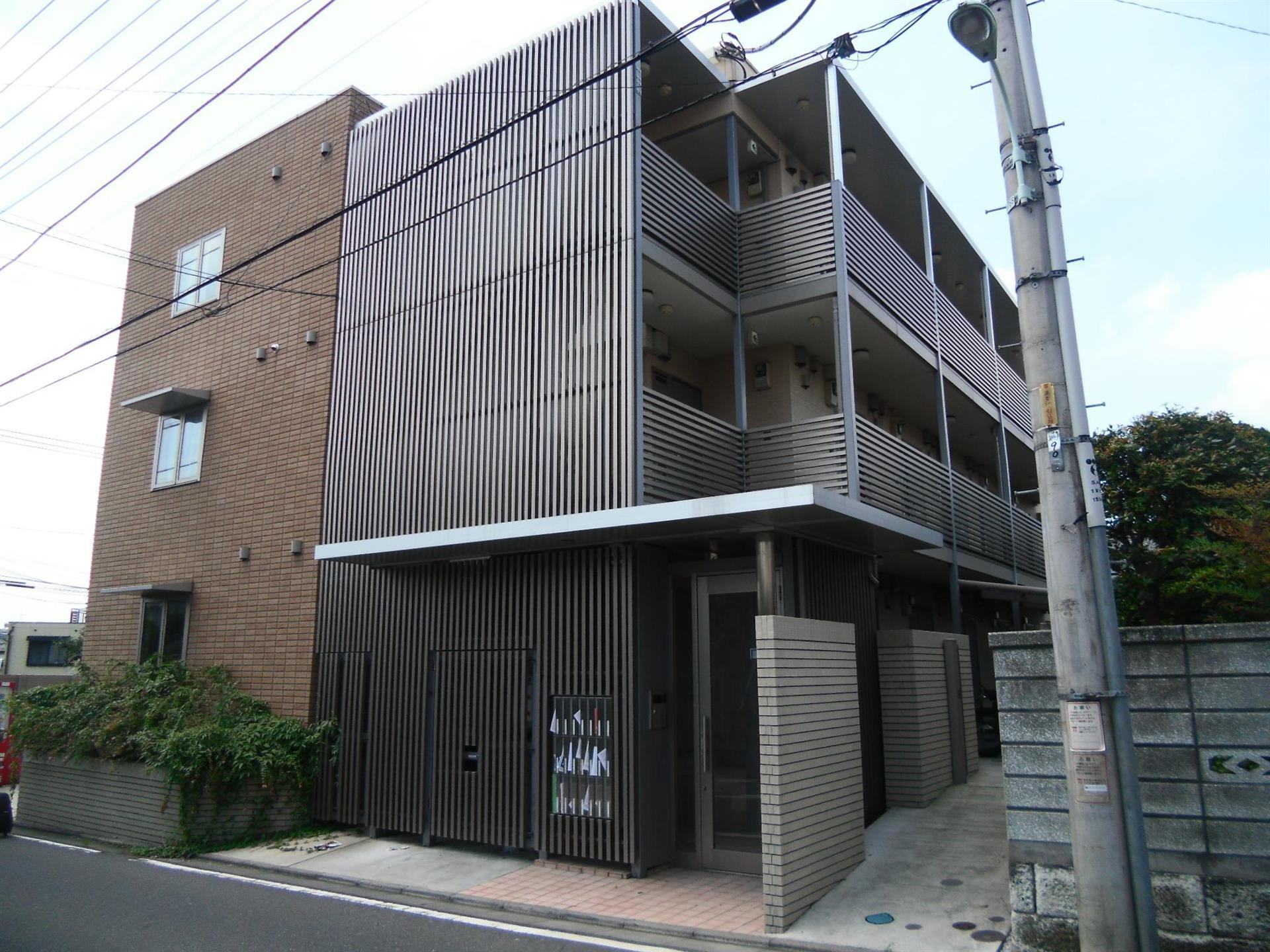 リースランド浦和