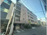 ウィステリア