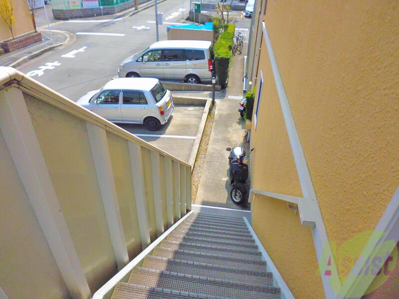 タウニーイサカB棟