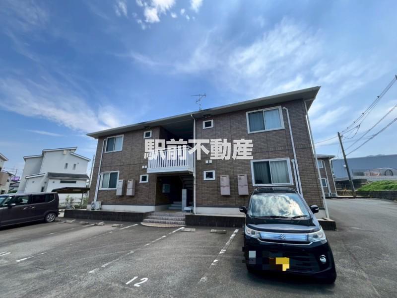 エテルノストラーダ塔原西D棟