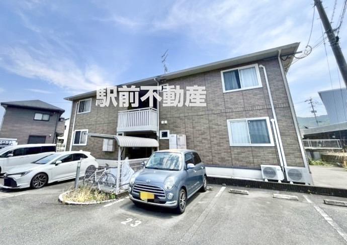エテルノストラーダ塔原西D棟