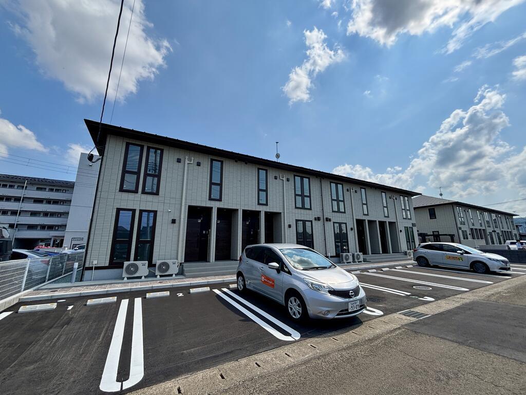 トリシア中條 B