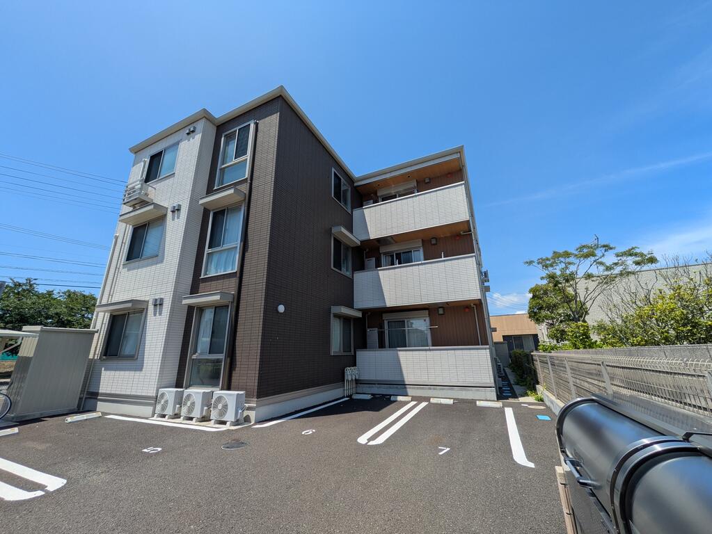 D-ROOM ARAI 7 RESIDENCE
