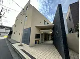 トリニティ―コート
