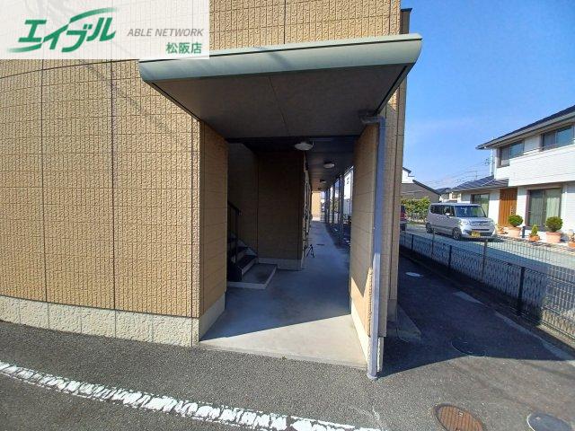 グランデール泉 D棟