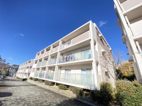 フレール宝塚御殿山6号棟