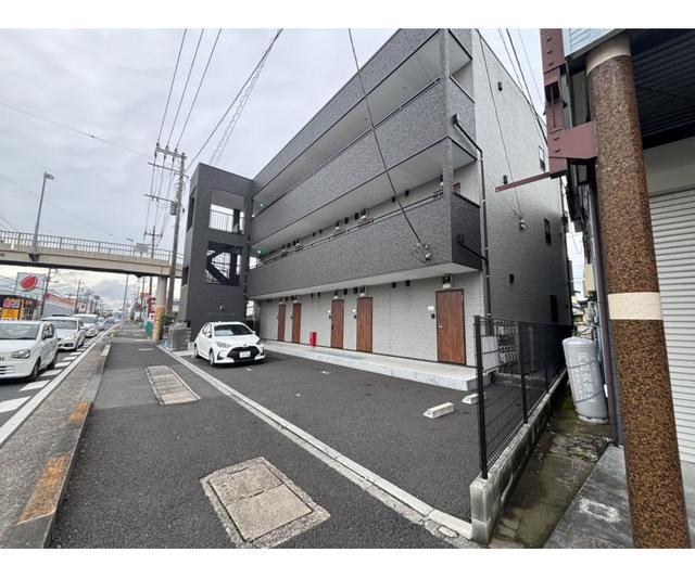 コモドせんげん台