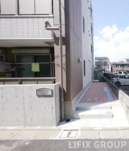 アンプルールフェール十条