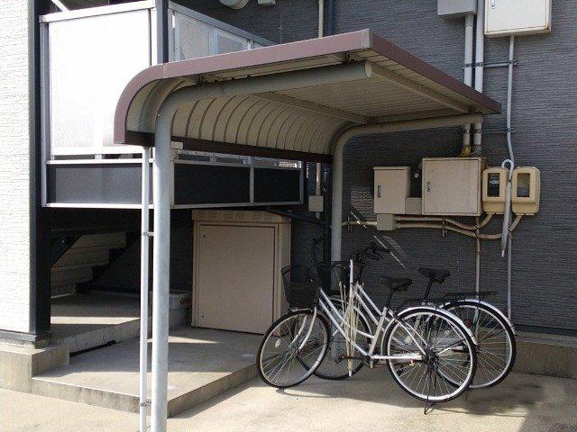 レオパレス駒草三好