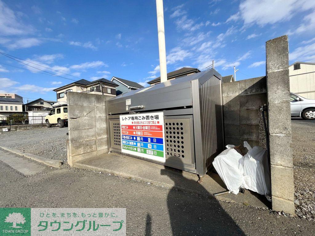 西武新宿線 南大塚駅 徒歩18分 2階建 築32年