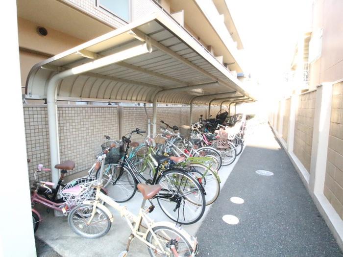 クローバー・ノース江坂