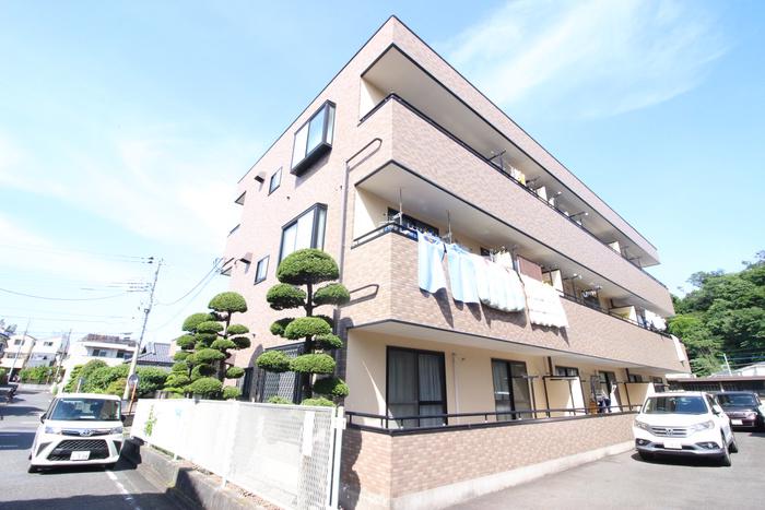 エルグランド B棟