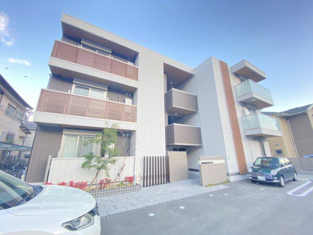 ペルスネージュ岡田