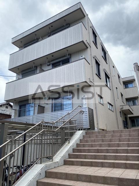 TERRACE T