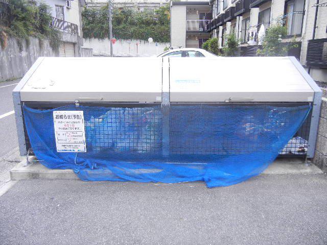 レオパレス入山