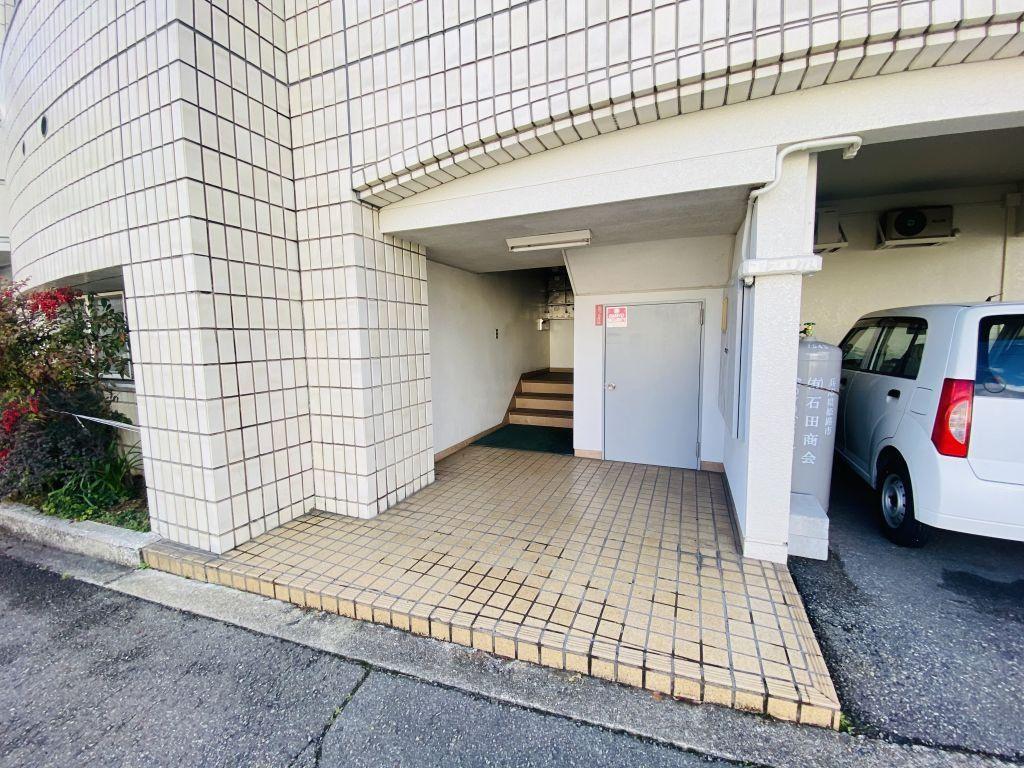 石田ビル