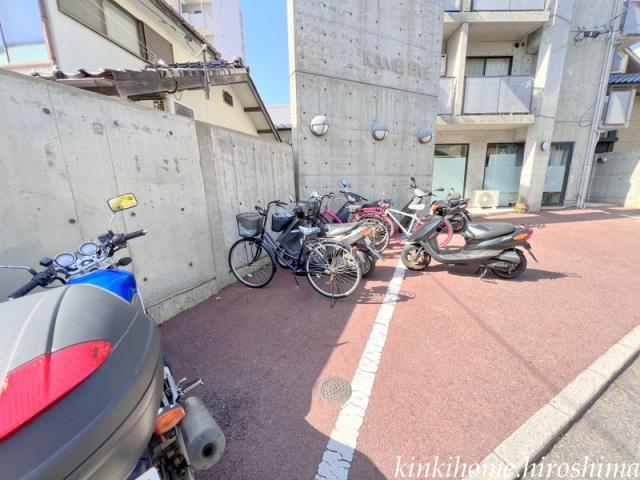カメイファイブ