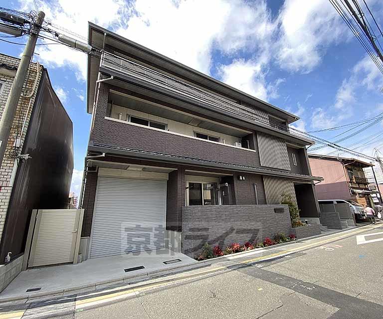 シャーメゾン京都六角大宮