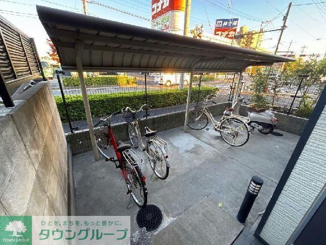レオパレス鹿浜