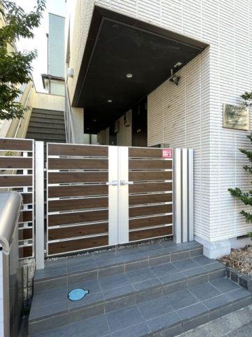 プレジール南与野