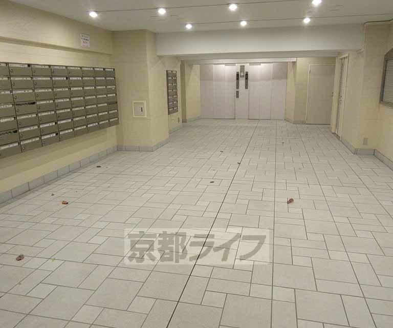 山科音羽マンションA棟