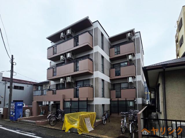 BES岩塚コート(1K/3階)