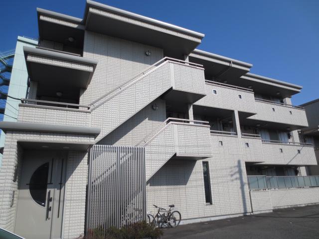 STUDIO S