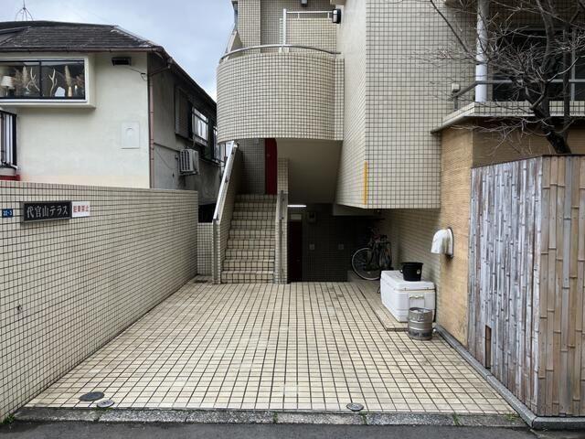 代官山テラス