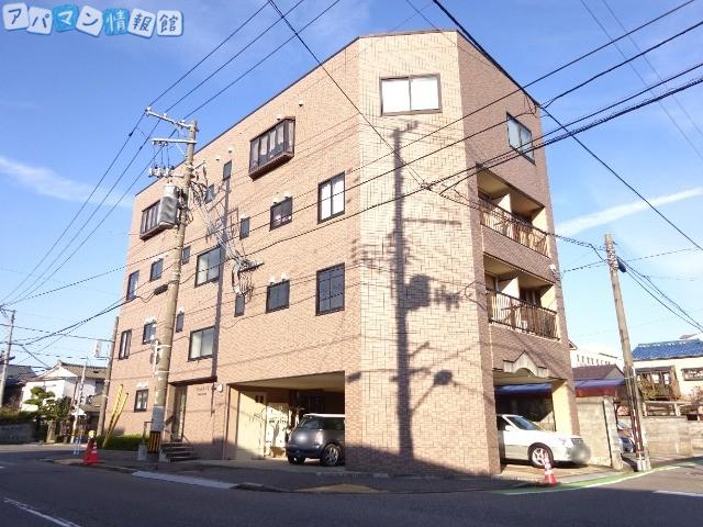 ヴィルヌーブ早川町