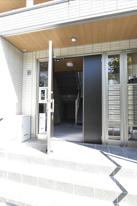 D-PREMIER大学前 102