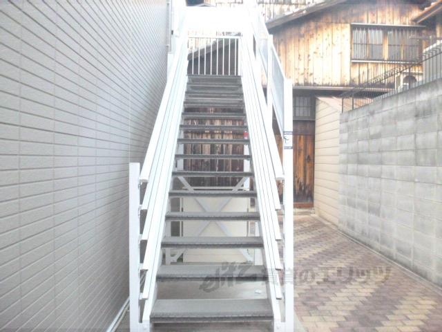 レオパレス滋野