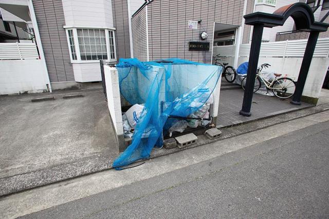 福岡レジデンスB