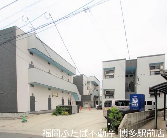 RESIDENCE JUN