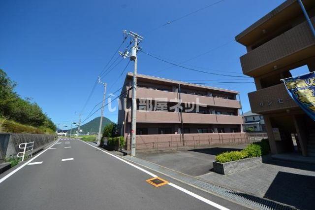 サンセールアキ