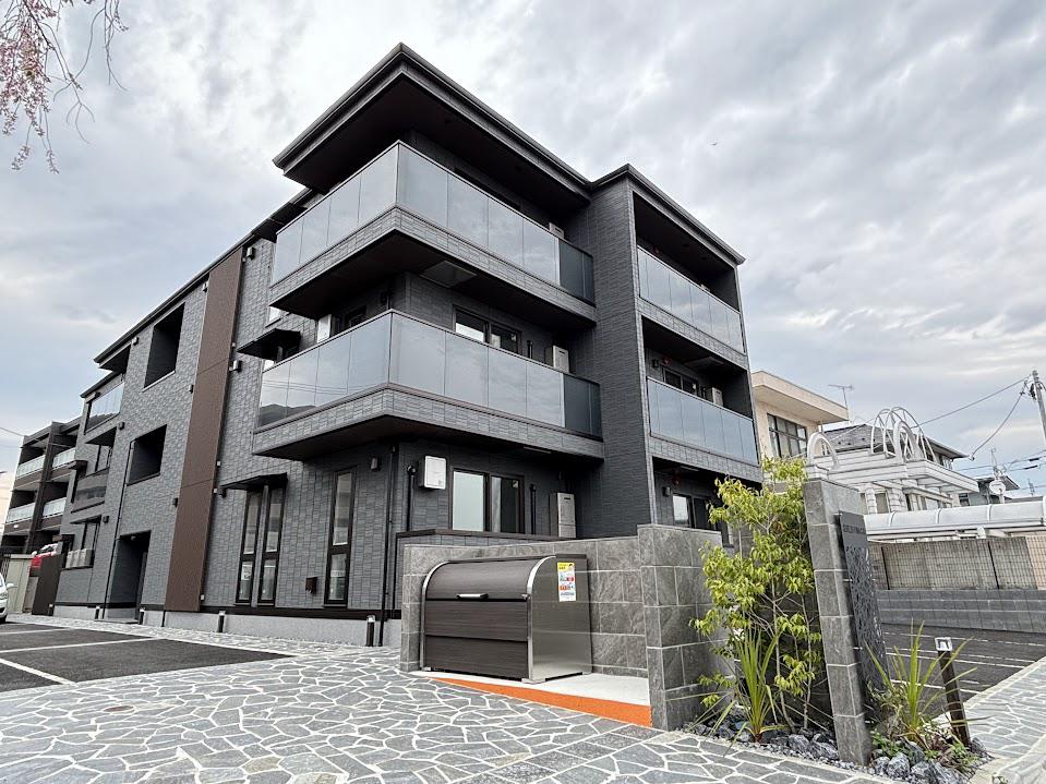 CEREZO FUNACHOU