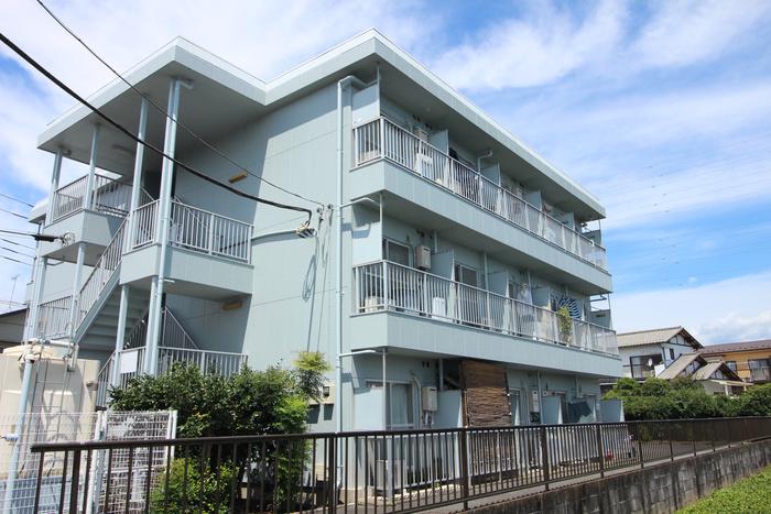 ビューラー田野倉
