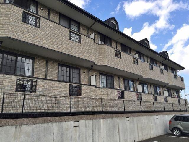 レジュウィールF棟