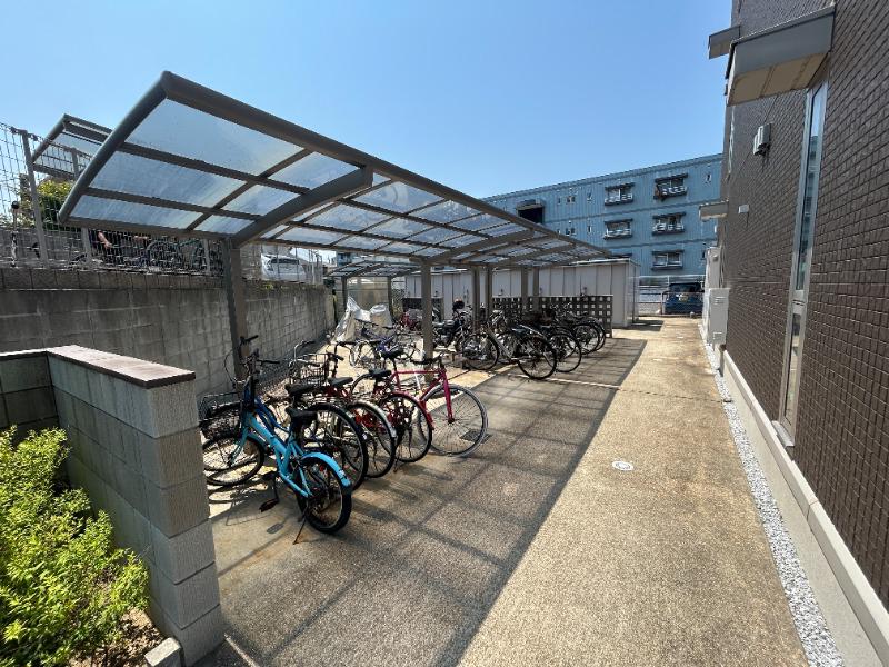 ＪＲ鹿児島本線 福工大前駅 徒歩9分 3階建 築10年
